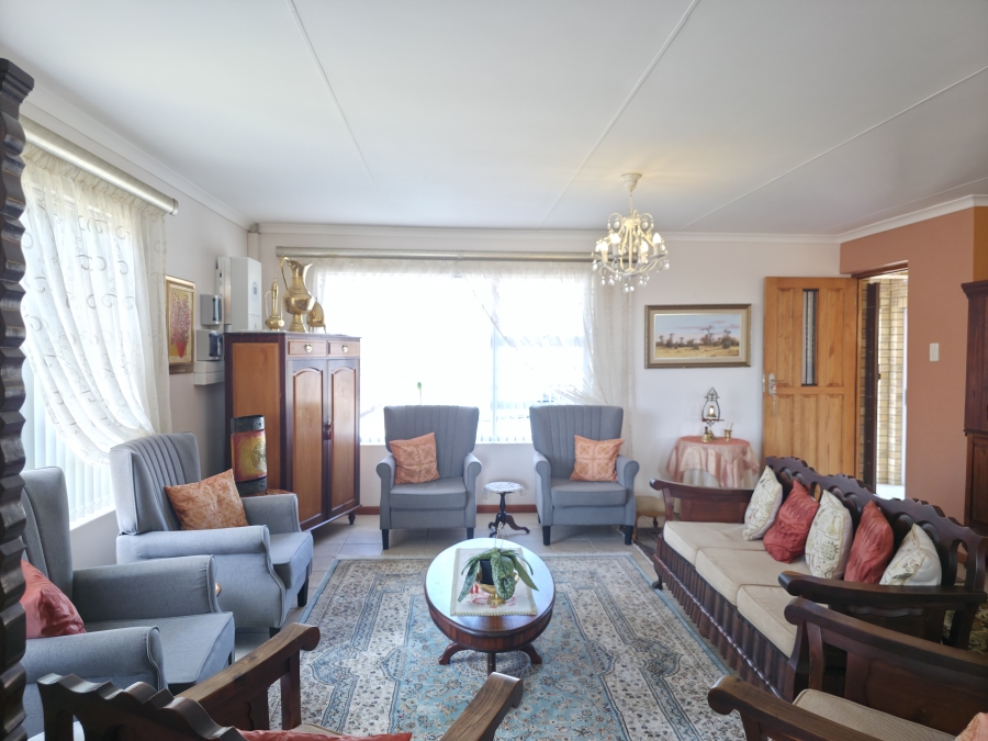 3 Bedroom Property for Sale in Wavecrest Eastern Cape